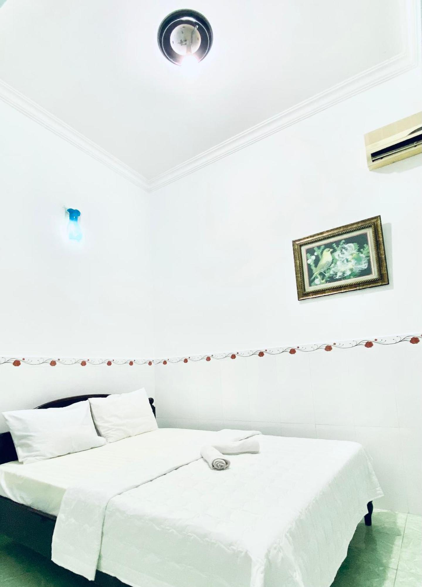 Khach San Kim Anh Hotel หวุงเต่า ภายนอก รูปภาพ